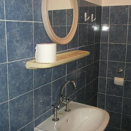 Case de vacanță Relaxed Holidays A Few Steps Away From The Sea And With A Sense Of Privacy. *